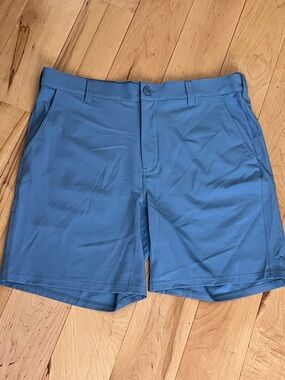 Size XL- HUK pursuit shorts in blue- new with tags